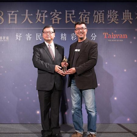 Sugozen Leilighet Tainan Eksteriør bilde